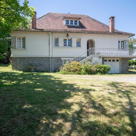 Quaint Holiday Home In Payzac With Garden Exterior foto